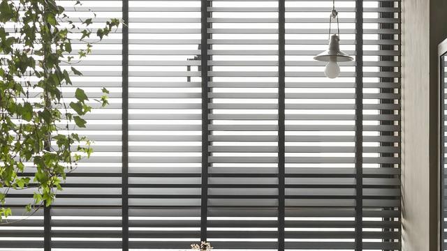 60后夫妻的中古之家，不刷墙不吊顶，也能变身超强艺术空间