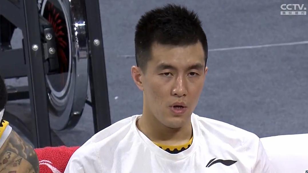 泰伦·卢|又怎么了？从11+4到24+11，郭艾伦爆发后发声：一天不够憋屈的！