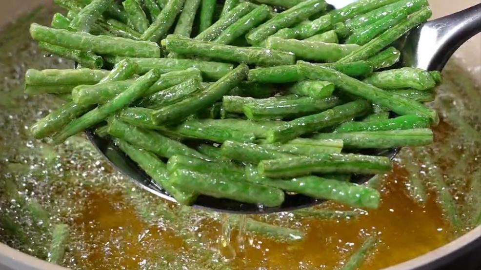 南瓜|大厨教你豆角烧土豆的做法，豆角入味，土豆香糯，小白也能轻松做