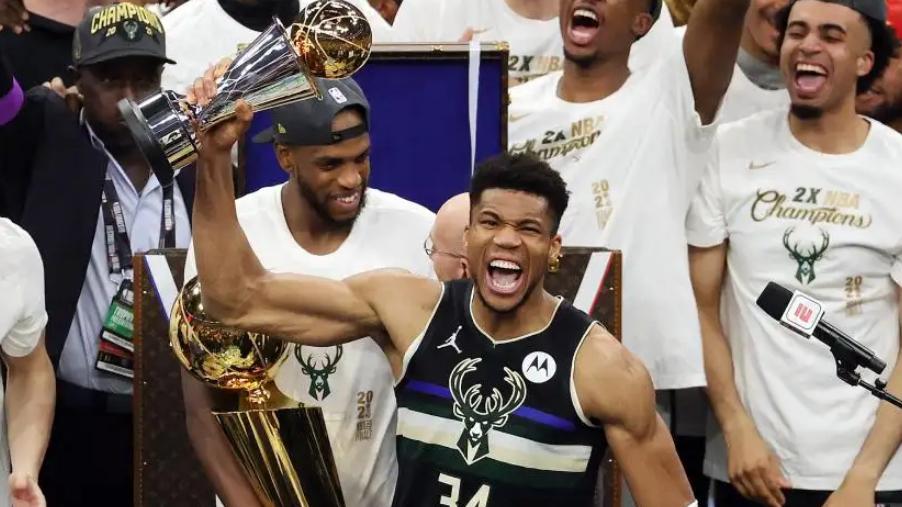 MVP|国际球员连庄MVP有多难？历史仅3人做到，顺位很感慨