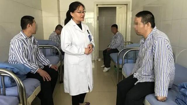 大学|人脉跟背景都没的学生，最好别去选这几个专业，毕业难就业是问题