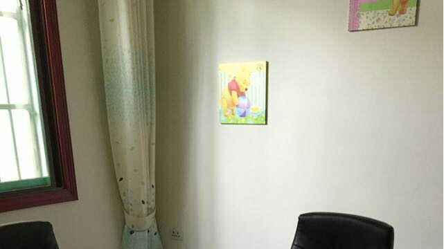 晒我的农村小院，落地窗占据一面墙，院里壁画大得吓人，你见过吗