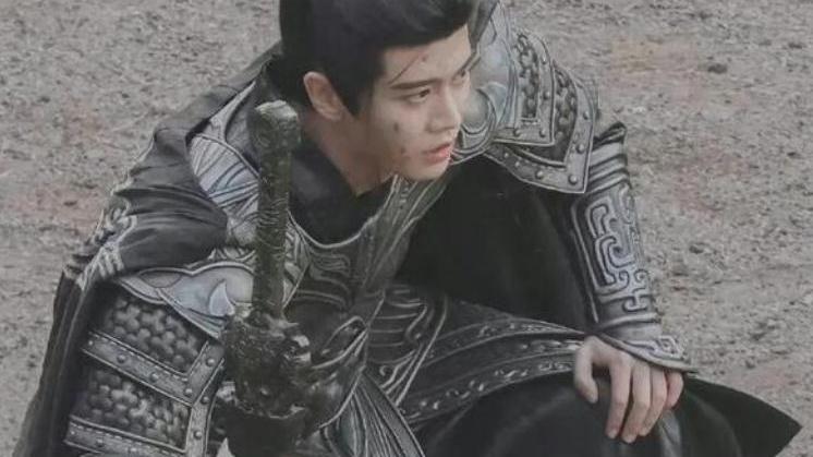 任嘉伦|任嘉伦再添一出戏，31岁，容貌和表演都很优秀