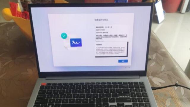 苹果|小新pro162022酷睿版和华硕无双15选哪个好？参数区别解读