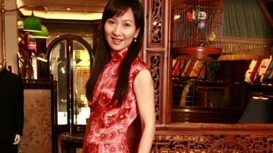 陈美琪|“小青”陈美琪，年少被生父两次抛弃，21岁错嫁豪门又被抛弃