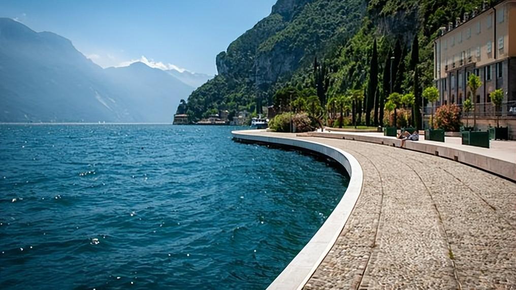 国家发展和改革委员会|人在职场，要学会从细节看人，看懂人才能避免被人坑