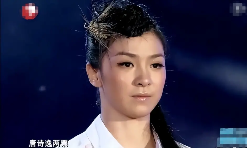 唐诗逸|“绝美舞姬”唐诗逸：因卖惨遭金星怒怼，参加浪姐下凡“现原形”