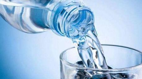 咳嗽|医学研究表明，摄入充足水分能降低患癌机率