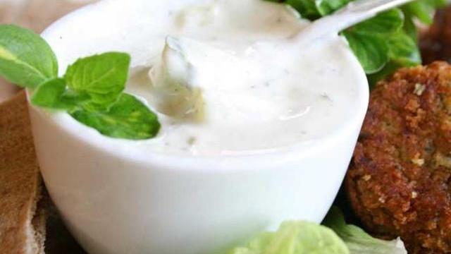 凉茶|香蕉和“它”是最佳搭配，早晚坚持吃，排出体内黑便，赶跑大肚腩