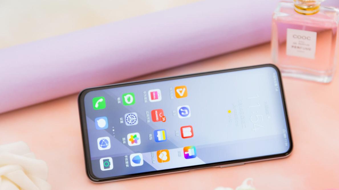 华为鸿蒙系统|价格最低的鸿蒙5G手机来了，麒麟820+真全面屏，跌至1175元