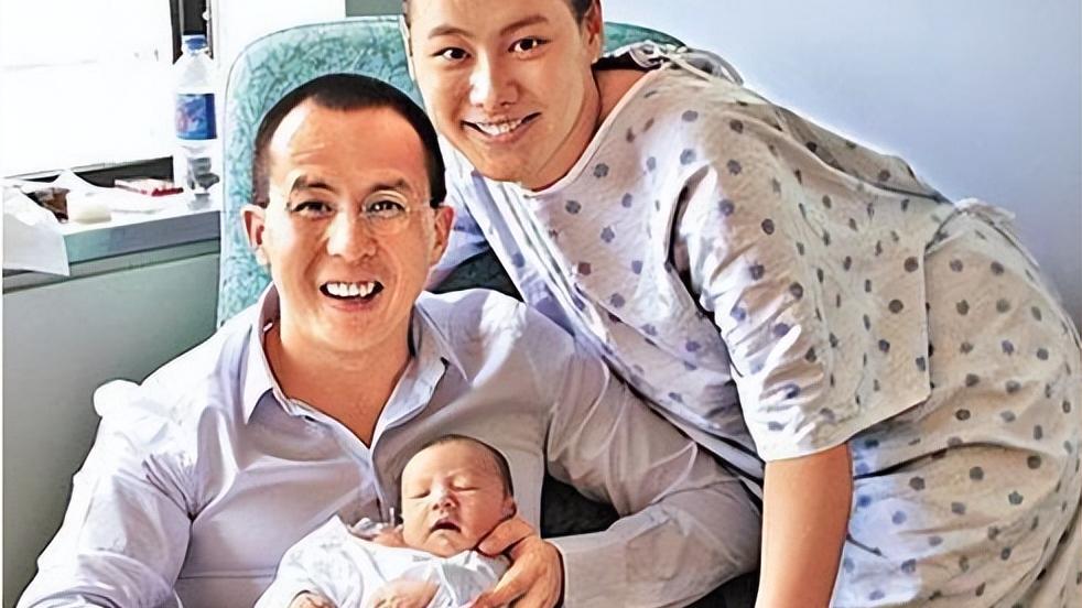 李嘉诚|长孙女李思德成大赢家？其实李嘉诚早就暗中培养梁洛施的三个儿子