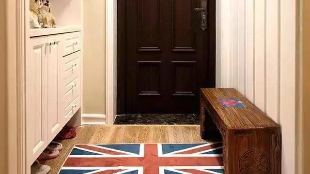 87㎡两居室美成样板间也就花10万，晒到群里到现在还有邻居来参观