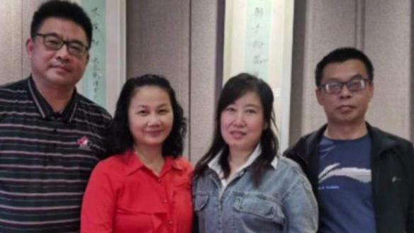 古力娜扎|许妈送别开封舅舅，郭威田静全去了，静静不再开直播！