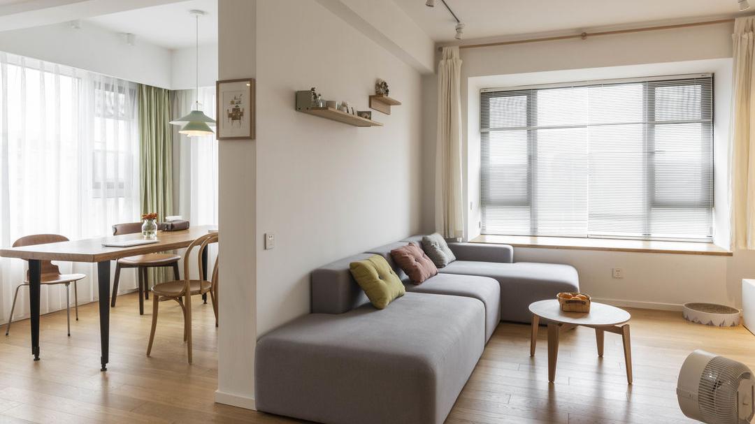 没有储物空间设计的极简风，还三房改两房，网友吵翻天说不懂生活