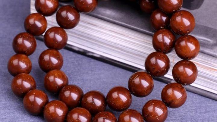 文玩|文玩桶珠和圆珠到底哪个好？这些利弊玩家要先知道！