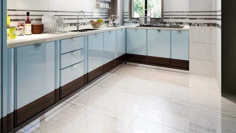 为省钱，老公在厨房用砖砌了个橱柜，发到亲友群里人人夸