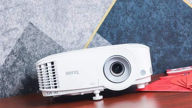 明基|新春换新装备归来，明基MH560上手，给会议室增添的新成员