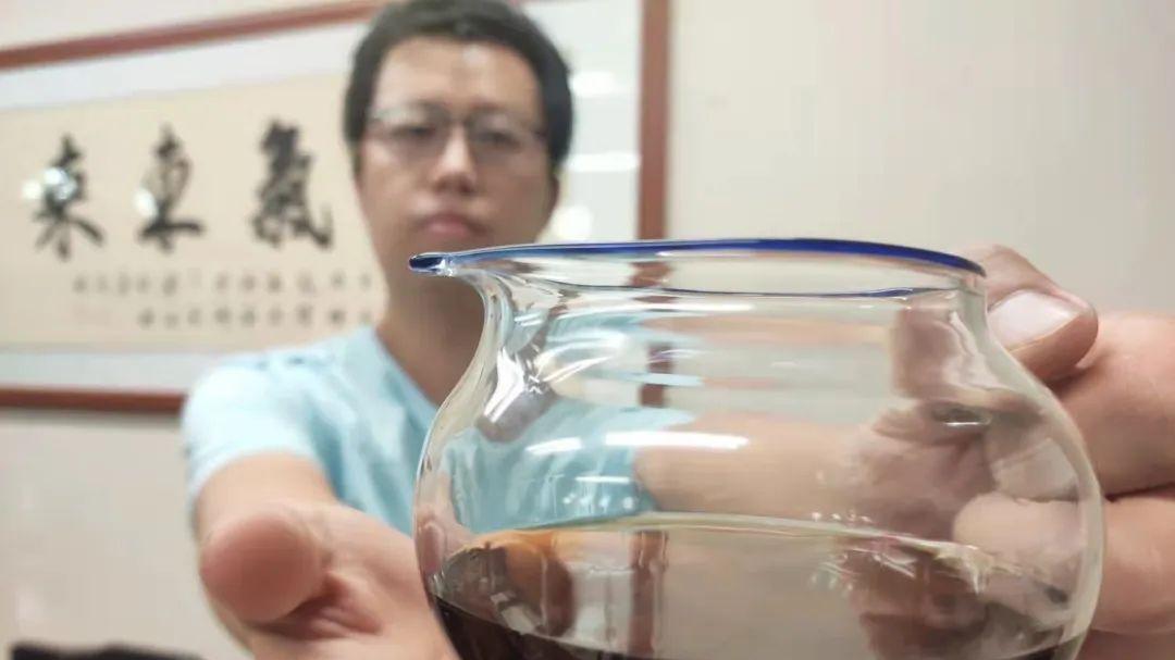 老中医|悬壶济世守初心 六旬老中医要把毕生从医经验出书将医术传承下去