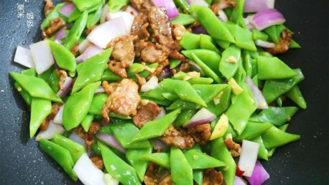 芸豆|夏天吃它正当时，煮一煮，大火炒，清香又多汁，营养味道都满分