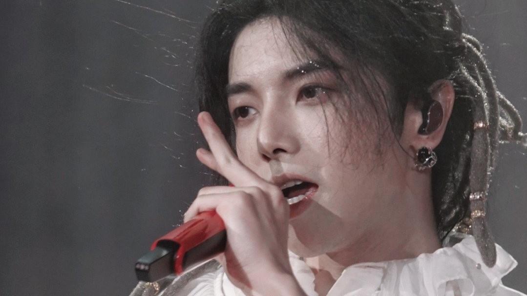 华晨宇|来看看华晨宇的真实热度：歌迷自娱自乐的活动冲上热搜