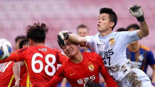 广州队|亚冠第四轮：蔚山现代未赢够，泰山队进一球，恒大队难拿分！