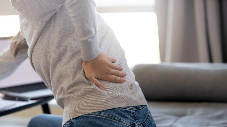 更年期|五十岁的女性突然全身关节痛、手指肿胀，却查不出病因？一文解读