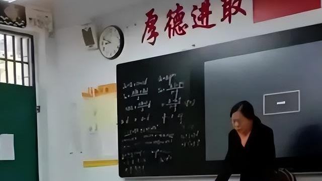 职高学生上课状态被曝光，家长看后瞬间破防，内心惆怅无奈