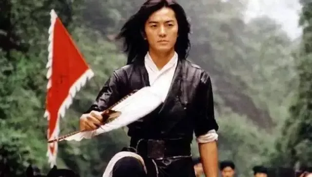 郑伊健|王晶曾说：我一脚一手都要捧红郑伊健，那时候他的气质压过刘德华