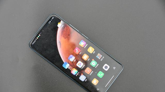 显示器|三星E4屏+OIS光学防抖，12+256GB仅2099元，5G“真香机”！