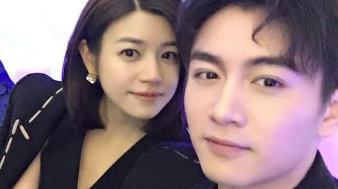 陈妍希|陈妍希晒写真照，与陈晓夫妻相十足，不愧是两口子