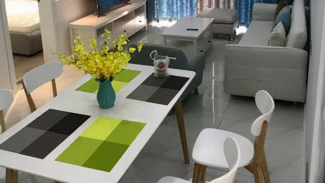 晒晒我家70平新房，装修花费16万，大阳台超漂亮，谁看谁喜欢！