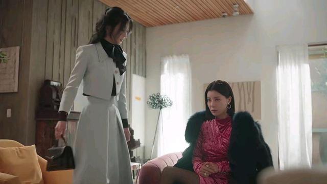 夏娃|贼喊捉贼，尽在股掌，《夏娃》第7集：每个人都被她设计的团团转