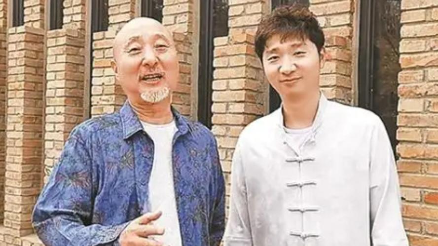 陈佩斯|68岁陈佩斯3代同堂！4个乖孙可爱懂事，神秘儿媳妇正面照曝光