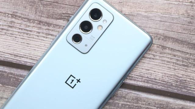 |从3799元跌至2599元，12GB+256GB+E4屏，从高端市场跌至中端市场