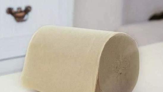 黄色和白色卫生纸哪种好？造纸工人告诉你，网友：原来如此