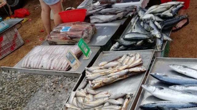 烩面|女孩吐槽青岛男友抠门，大集上吃烩面，网友酸了：分明是海鲜大餐