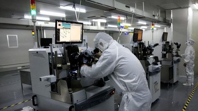 显示器|同是旗舰，为什么国产难以撼动iphone地位？中国制造何时能崛起？