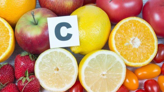 运动|疫情当下，建议中老年人：多吃5种水果，补充维生素C，增强免疫力