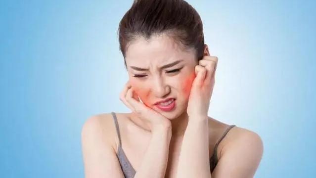 穿衣搭配 脸上过敏红肿痒怎么办好？4个方法实现夏季敏感肌自救