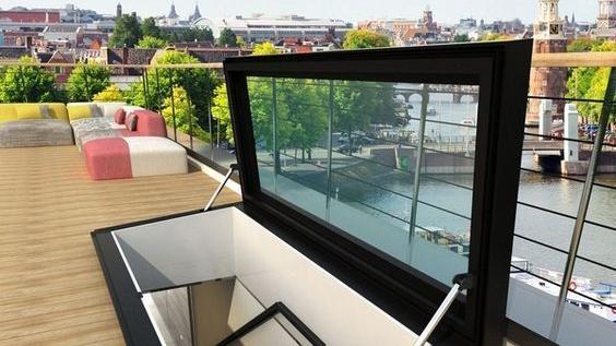 谁说买顶楼不好的？凿个天窗入口，把楼顶收拾干净，一家独享大露台！