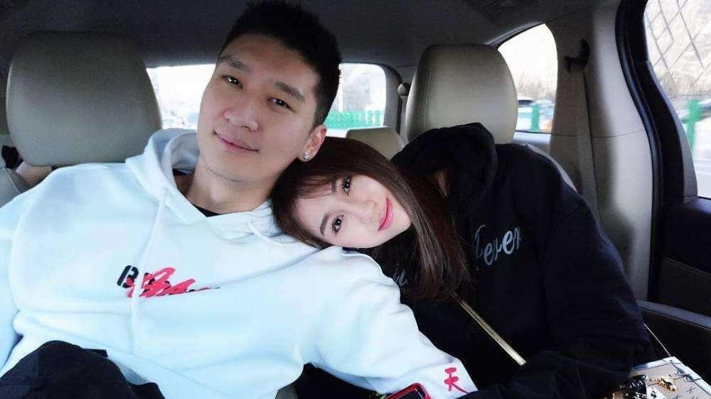 汪明荃|曝与孙悦分居2年，CBA最美太太陈露近况，外国帅哥走进了她的生活