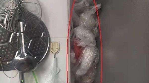 到底多活了25年，婆婆打扫一次厨房，塑料袋全消失，老公都感叹了