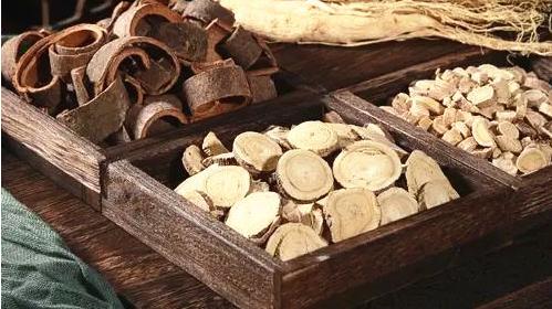 人参|一剂保元汤4味药，大补元气、五脏六腑之气皆能补