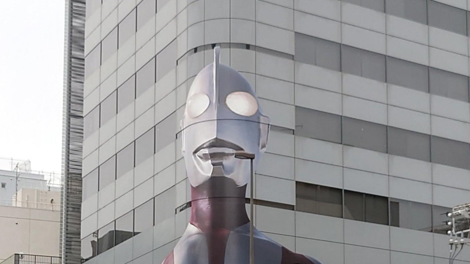 电影|新奥特曼电影追加新情报：曼哥哥增高20米 红绿灯完美补完计时器