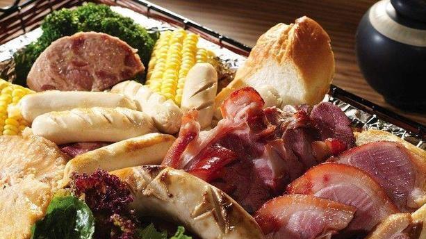 蛋糕|肉排面包配土豆啤酒——日耳曼人民族节日中的啤酒加香肠的狂欢