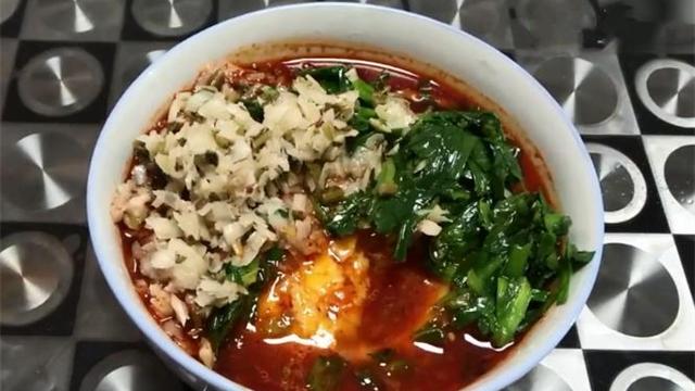 酸菜|手把手教你做出西北特色农家小吃搅团，酸辣筋道，很多人都没吃过