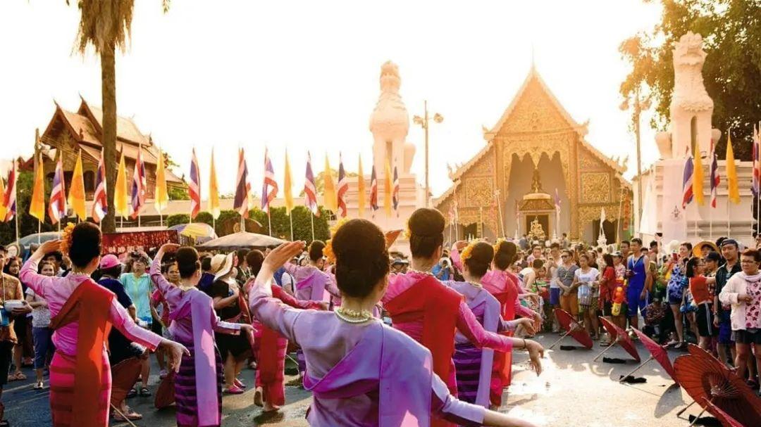 泼水节|泰国泼水节期间，清迈许可500人大型集会，但仍不可打水仗