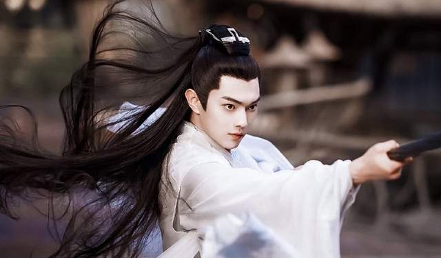90后|90后里的“古装美男”，我只服这4位！个个体态轻盈，龙章凤姿