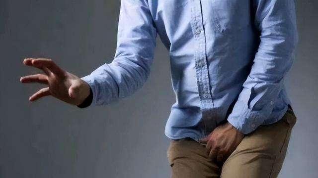 臀部|尿痛、尿不尽是怎么回事？或许与这些因素有关，切勿无视