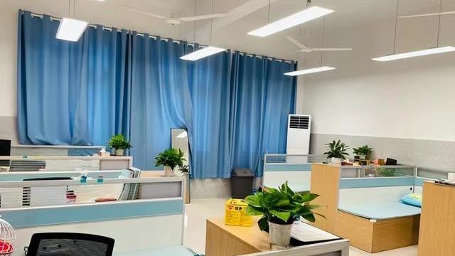 纪律审查|“神仙工位”网上爆火，羡煞一众网友，为何有人说，别高兴得太早